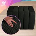 Designerska pufa strukturalna 48 x 60 cm w kolorze oliwkowym