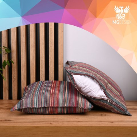 Kolorowa poszewka 30 x 30 cm z dekoracyjnym wzorem