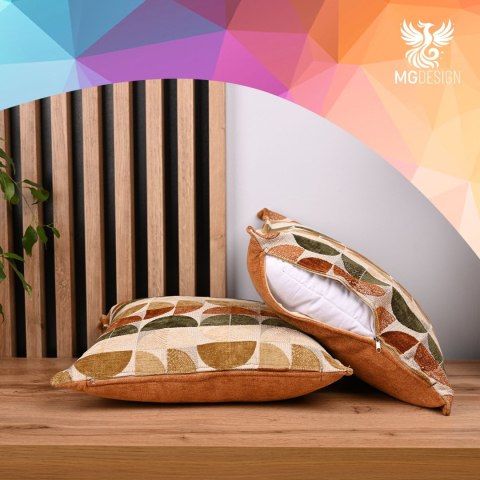 Poszewka z geometrycznym wzorem 55 x 55 cm w kolorze beżowo-pomarańczowym