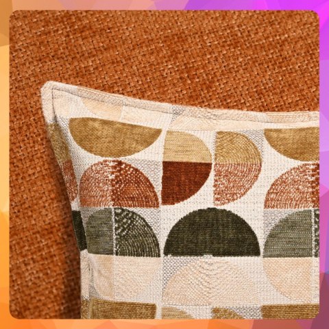 Poszewka z geometrycznym wzorem 60 x 60 cm w kolorze beżowo-pomarańczowym