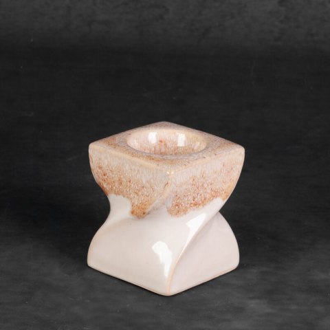 ŚWIECZNIK DEKORACYJNY RUBEN (01) 7 X 7 X 8 CM KREMOWY