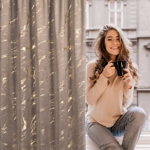 ZASŁONA GOTOWA MOLLY NA TAŚMIE 140 X 270 CM BRĄZOWY