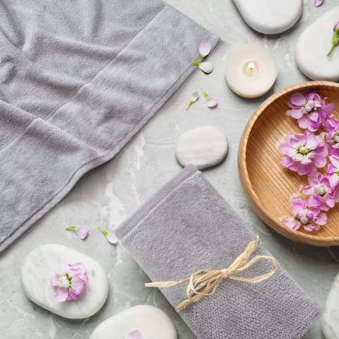 RĘCZNIK LUCY (01) 30 X 50 CM KREMOWY