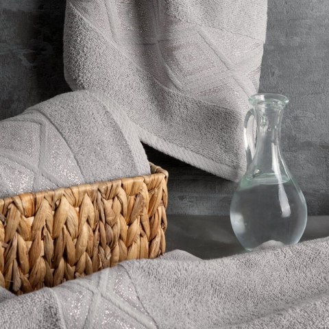 RĘCZNIK AZARI (06) 50 X 90 CM CZARNY