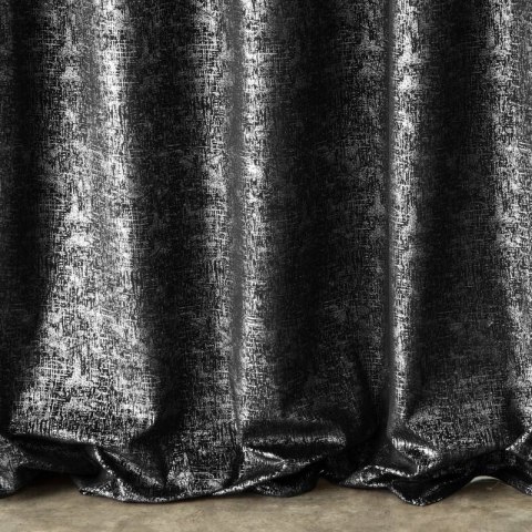 ZASŁONA GOTOWA D91 CYPR NA TAŚMIE 140 X 270 CM CZARNY
