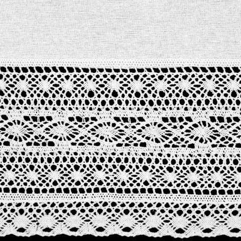 FIRANA GOTOWA MADDELINE NA SZELKACH 150 X 35 CM BIAŁY