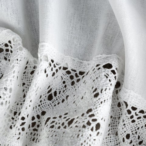 FIRANA GOTOWA ROSE NA TAŚMIE 150 X 30 CM BIAŁY