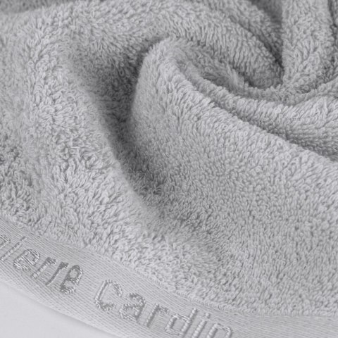 RĘCZNIK PIERRE CARDIN EVI 70 X 140 CM SREBRNY